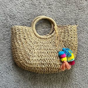 Beach Tote w/Colorful Tassels